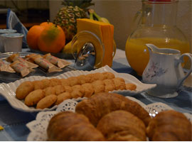 Bed breakfast Malpensa airport with breakfast included - Le 3 Camelie Vanzaghello